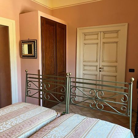 Ferienwohnung Palazzo Cutrufelli Graniti Exterior foto