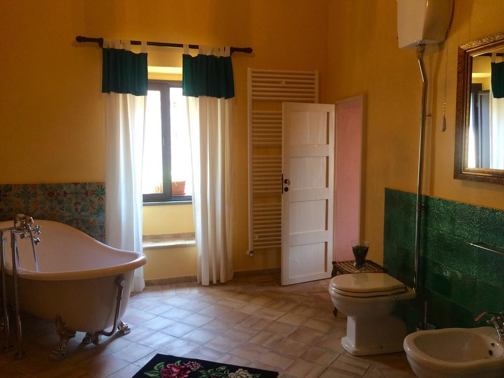 Ferienwohnung Palazzo Cutrufelli Graniti Zimmer foto