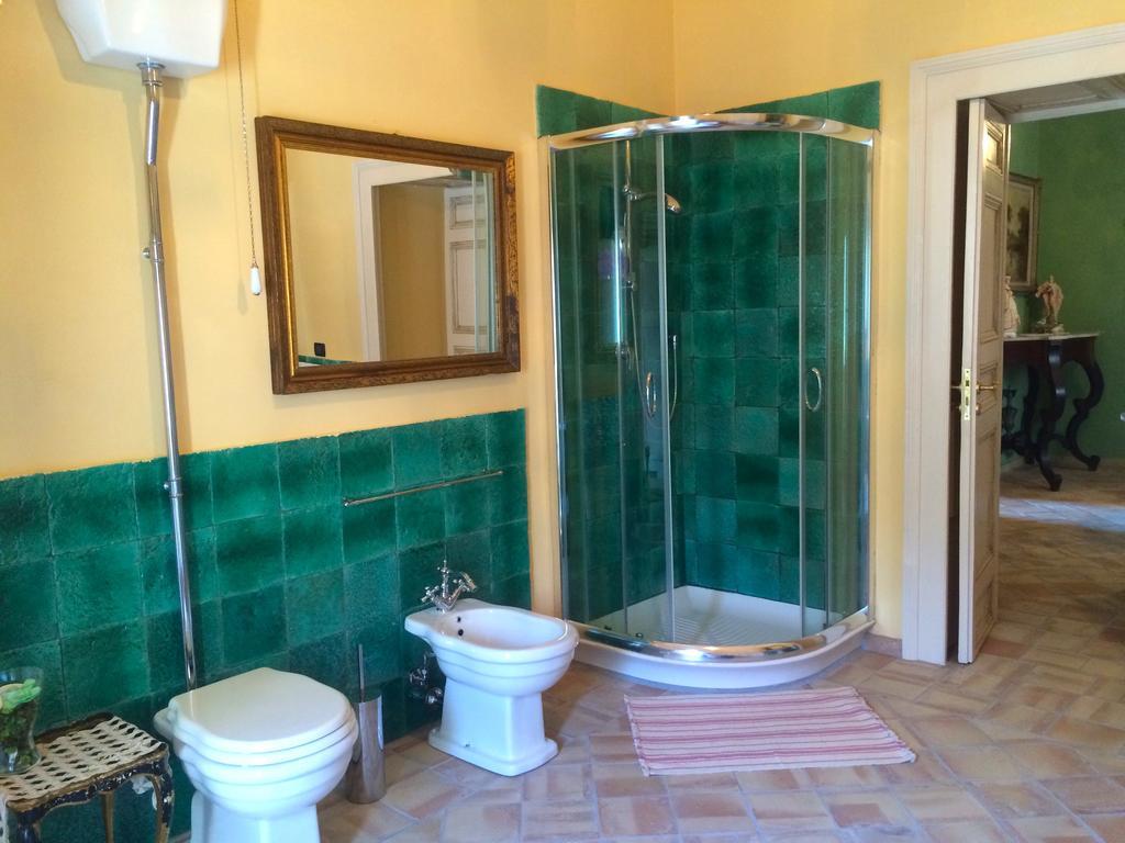 Ferienwohnung Palazzo Cutrufelli Graniti Zimmer foto
